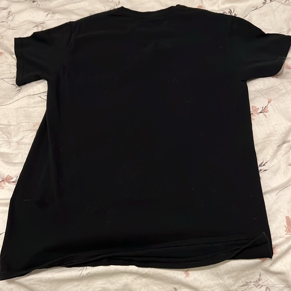 Black shirt - Picture 2 of 2
